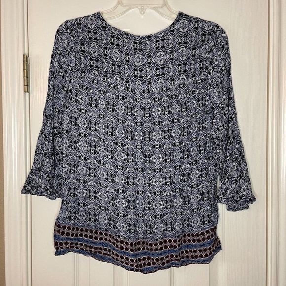 Cato Women's 100% Rayon 3/4 Length Sleeve Aztec Print Top Size Small - Picture 3 of 10
